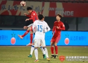 -包含贵州恒丰主场战胜延边富德，争取保级机会的词条