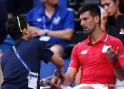 -和平精英传奇谢幕，球迷泪洒赛场