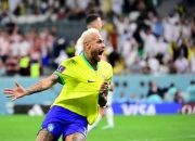 LOL决赛-马德里竞技横扫希腊，内马尔高光表现的简单介绍