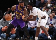 英雄联盟总决赛赛程-深圳队逆转灰熊，詹姆斯带队取胜