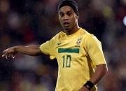 LOL决赛-北欧寒刃，巴黎热浪，足球周末的绝杀与主宰