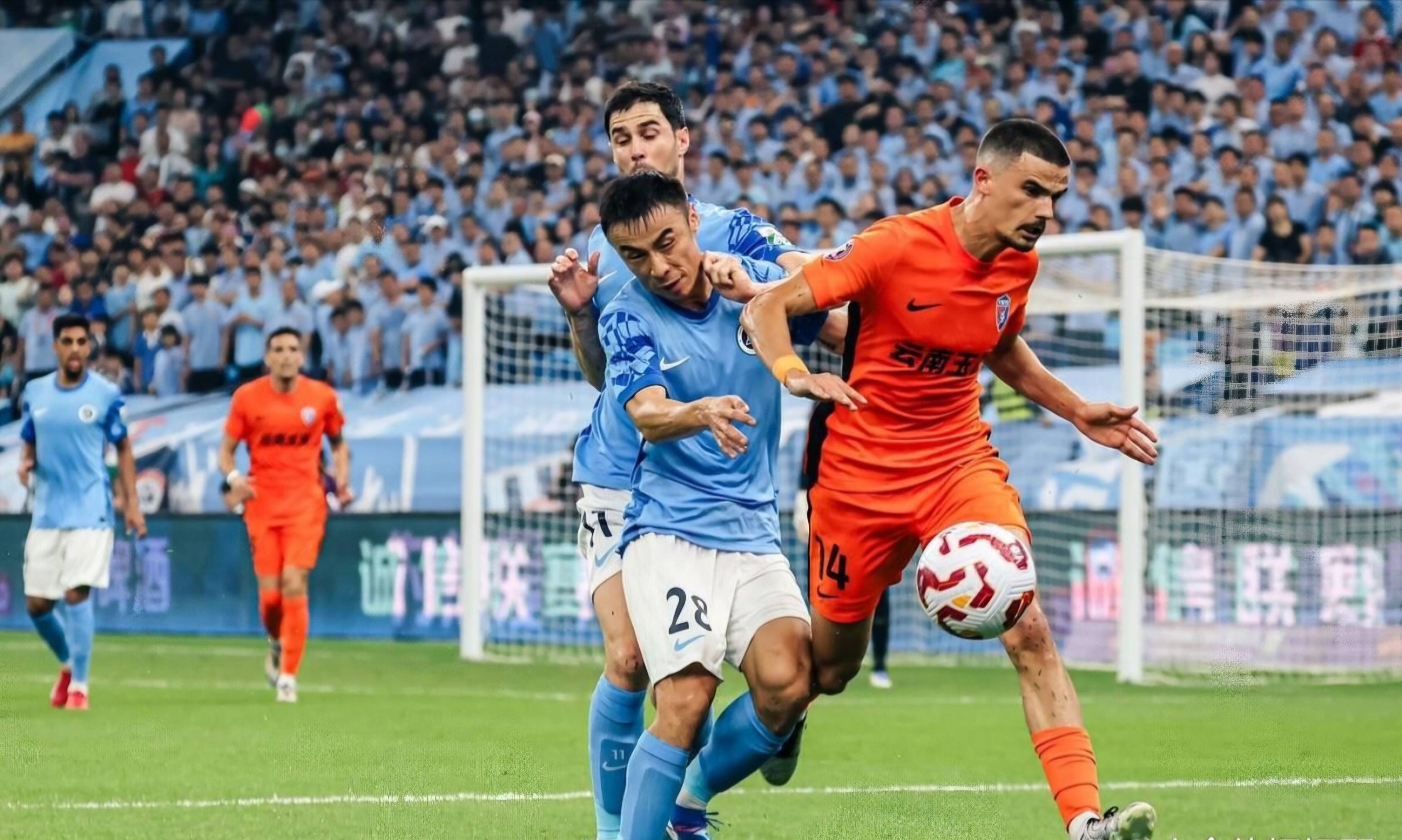 关于中亚球队遭遇挑战，遭受连败的信息