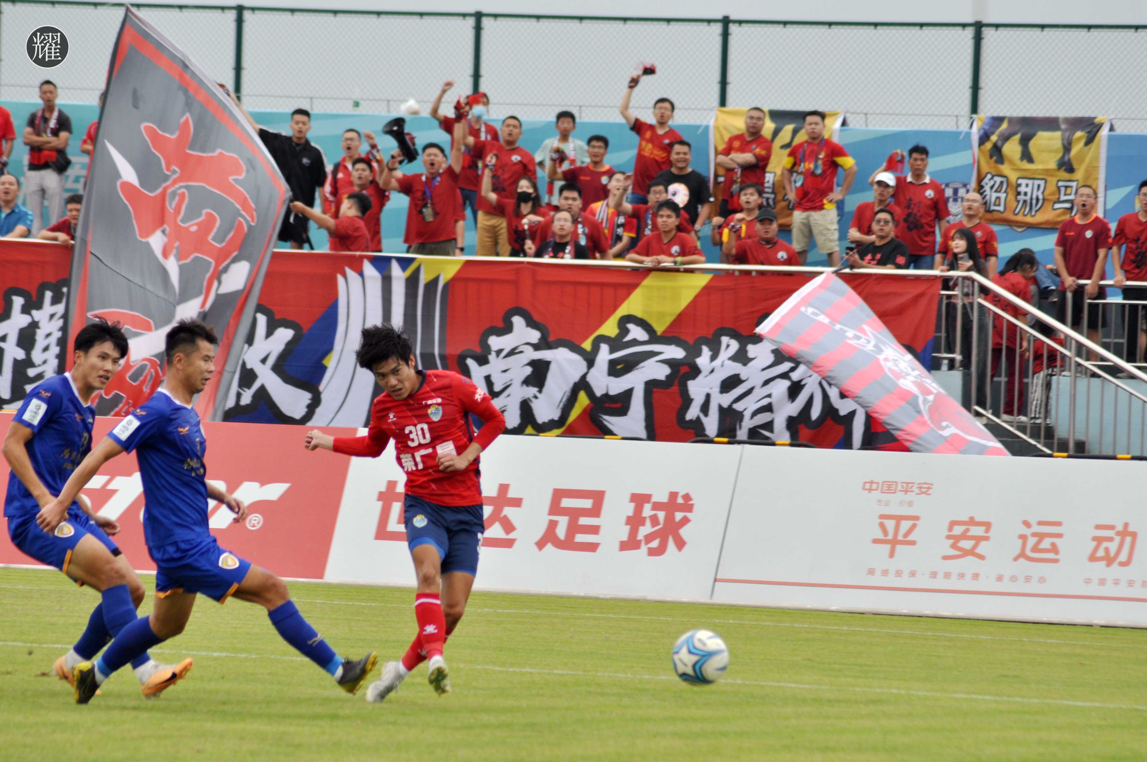 热点预告：国内足球职业联赛比赛即将开打的简单介绍