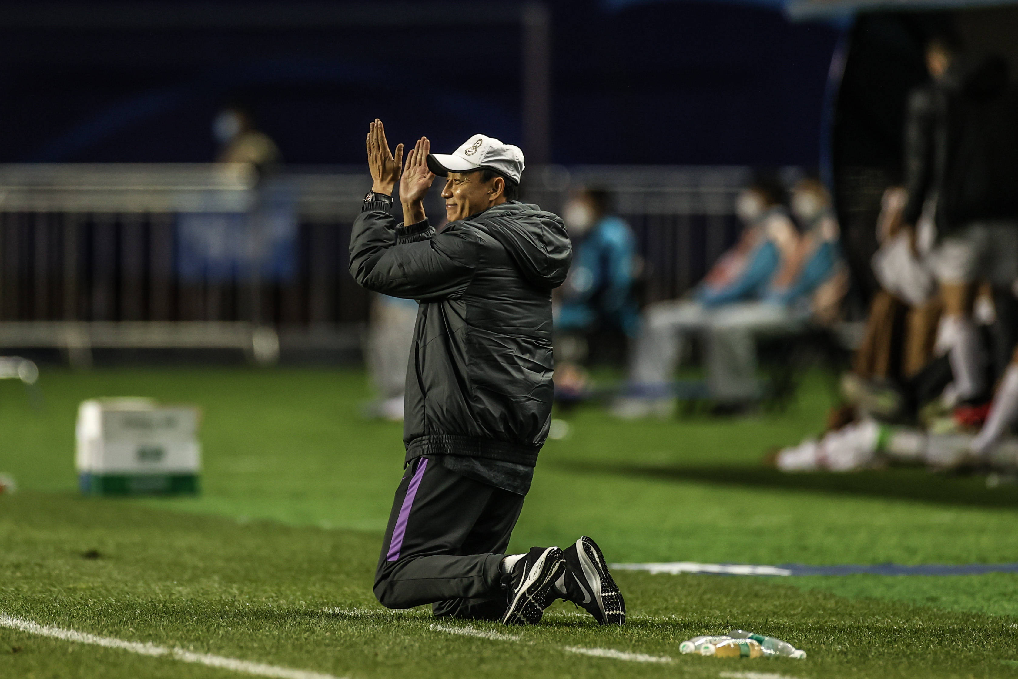 深圳佳兆业客场取得宝贵胜利 深圳佳兆业客场取得宝贵胜利