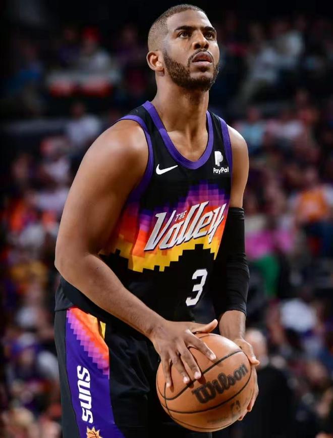 新疆队力克太阳,保罗刷新纪录 新疆队力克太阳,保罗刷新纪录