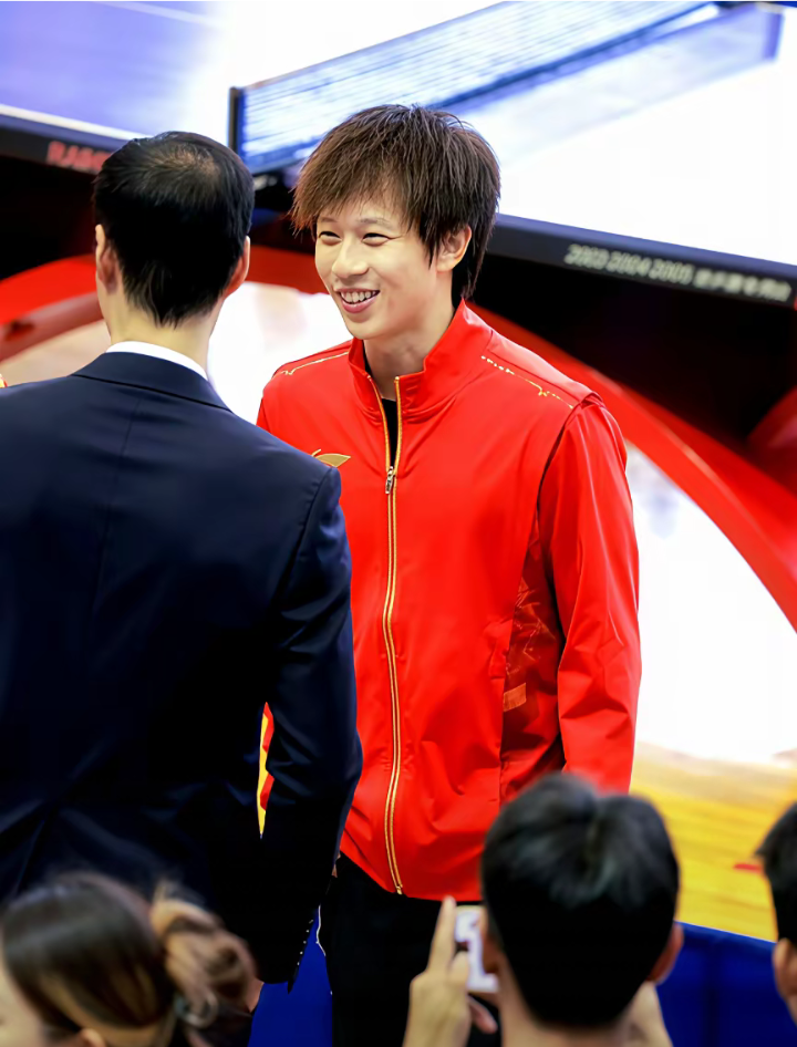 日本队轻取英格兰队,林高远高光表现 日本队轻取英格兰队,林高远高光表现